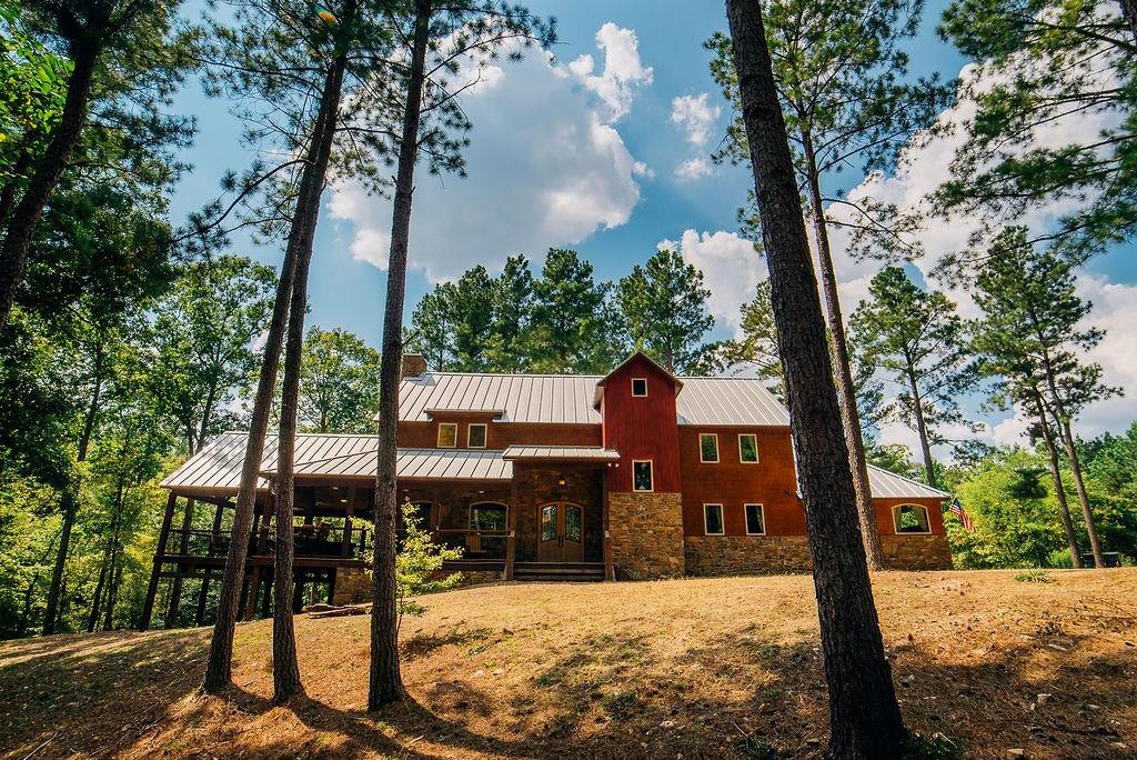 The Drake - Broken Bow Cabin Lodging